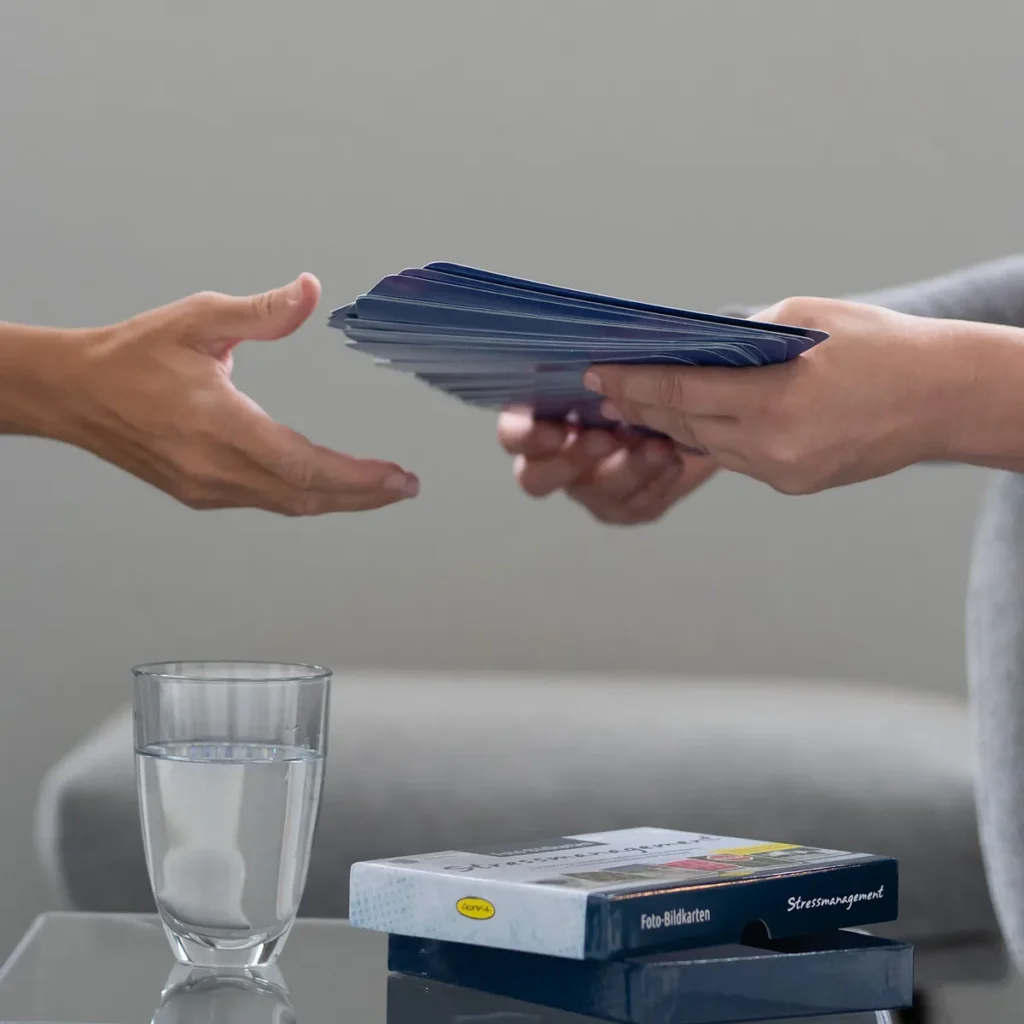 Impressionen einer Gesprächssituation aus der Praxis für Psychotherapie und Coaching | Helke Wieners